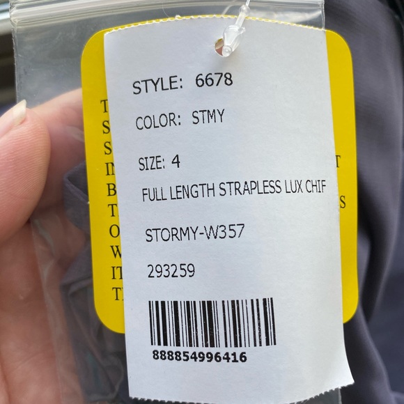 AFTER SIX DRESS - SZ 4 - Picture 7 of 9